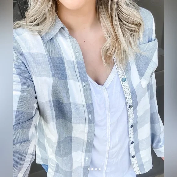 Amaryllis Gray Plaid Flannel Shirt with Crochet Detail - Picture 2 of 9